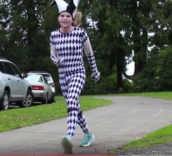 Seattle’s Skipping Jestress